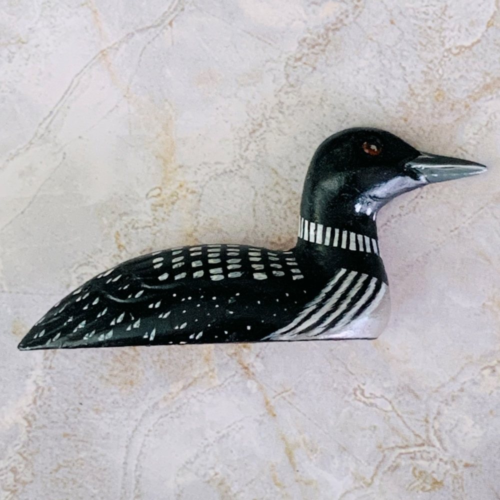Antique Wooden Loon Bird Waterfowl Brooch